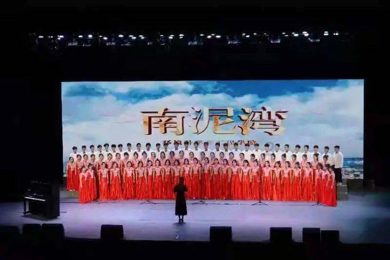 逃出诡异庄园
