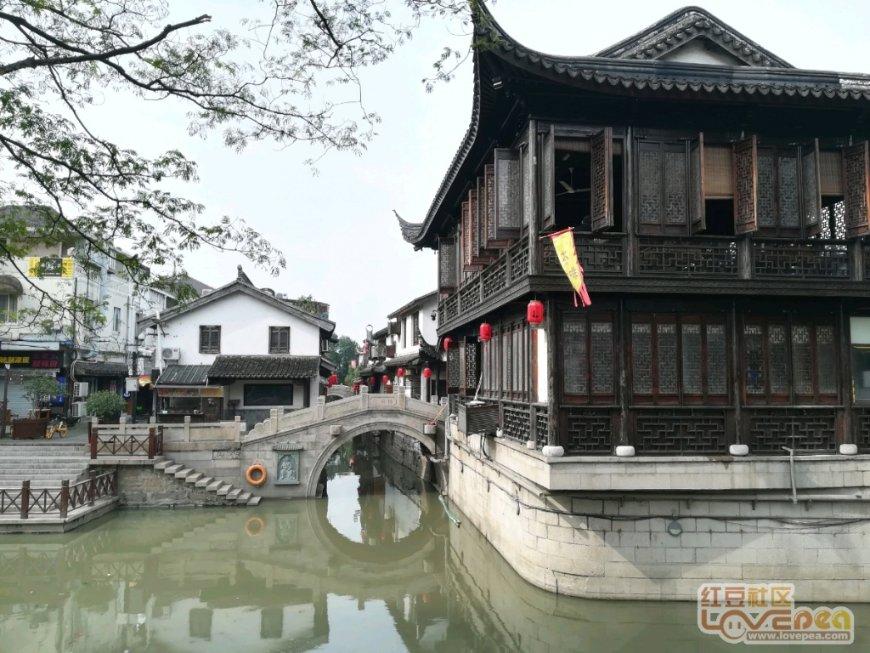 湖记：湖人非卖品只有詹眉，别队想要里夫斯得用正经全明星换